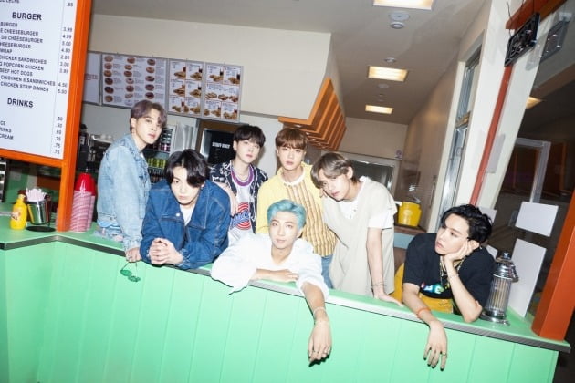 방탄소년단, 한국가수 최초 빌보드 싱글차트 정상 전망   