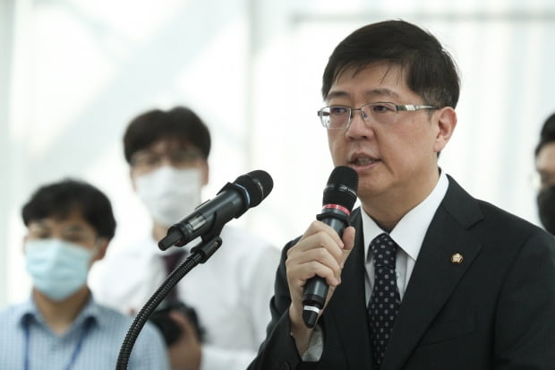 김홍걸 민주당 의원. 뉴스1