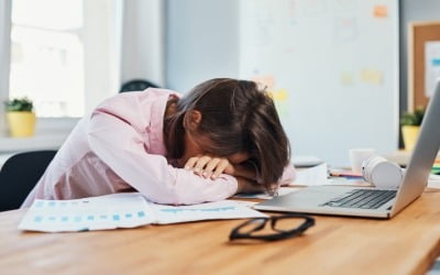 "국회의원도 지적 당하는데"…도 넘은 여성 직장인 '복장갑질'