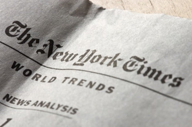 뉴욕타임스(NYT)의 디지털 변화를 이끌고 다음 달 물러나는 마크 톰슨 사장 겸 최고경영자(CEO)가 종이 신문의 미래에 대해 언급했다./사진=게티이미지