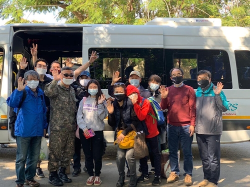 남아공·에스와티니 교민 29명 귀국길…돌연 국경폐쇄 '아찔'