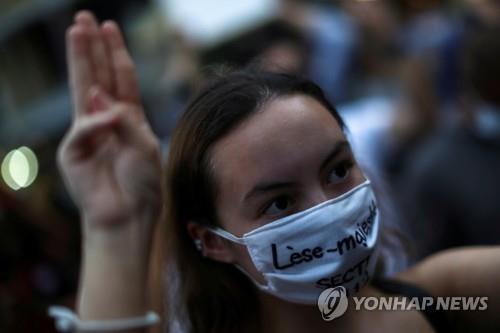 태국 반정부집회 탄압 수순?…관계자 소환에다 군부 실세도 비판