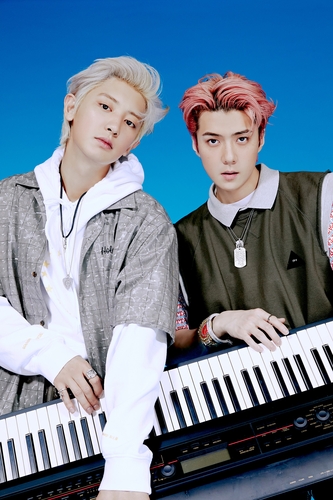 엑소 세훈&찬열, 첫 정규앨범으로 '하프 밀리언셀러'