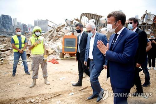 '폭발참사'에 거리 나선 레바논 국민 "기득권층 물러나라"