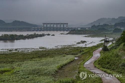 경기북부 빗줄기 약해져…임진강 수위는 '상승 중'