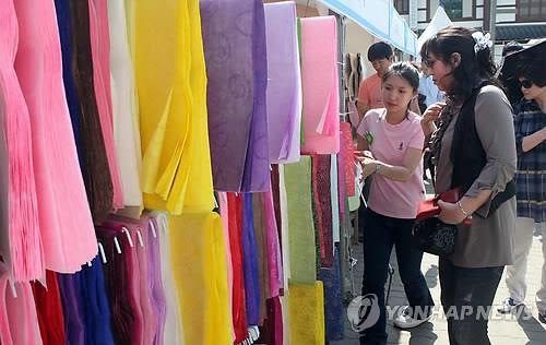 전주 한지, 이탈리아 ICPAL '문화재 보존·복원 적합' 인증 획득