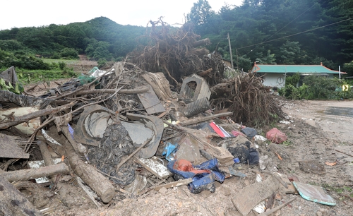 [르포] 수마 할퀸 제천 봉양…"1주일 복구에도 손댈 곳 천지"