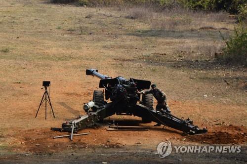 인도, 자국 방위산업 육성 추진…101개 무기 수입 금지