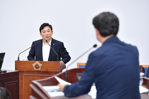 같은듯 다른 제주2공항 도민의견 수렴…도-의회 따로따로 추진