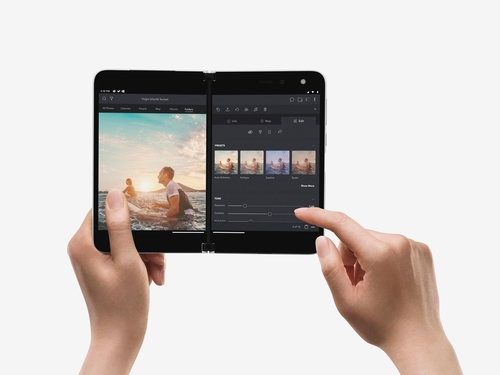 MS도 폴더블폰 시장 진출…내달 미국서 '서피스듀오' 출시