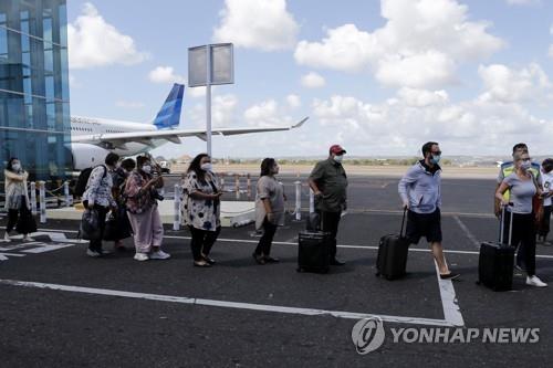 인도네시아 정부 "올 연말까지 외국인 관광객 안 받아"