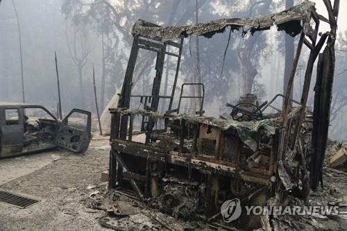 번지는 미 캘리포니아 대형 산불…서울 면적 2배 넘게 태워