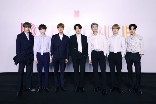 BTS "월드투어 취소로 무력감…우리가 있어야 할 곳은 무대 위"