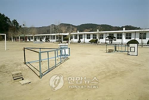 충북 군 지역 초등학교 69% 학년당 1학급 이하 '미니학교'