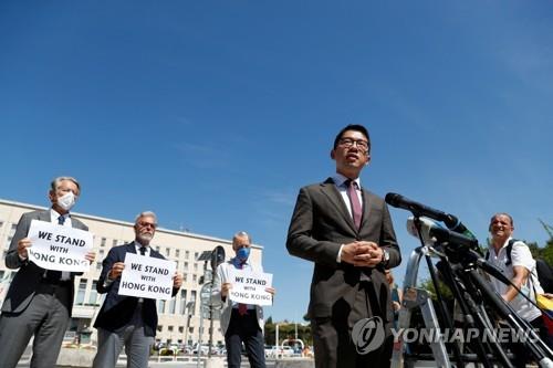 이탈리아 방문한 중국 왕이 "냉전 원하지 않아"(종합)