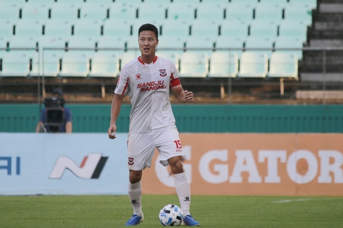 '첫 주장' 상주 권경원 "수평적 리더십으로 행복축구 쭈욱!"