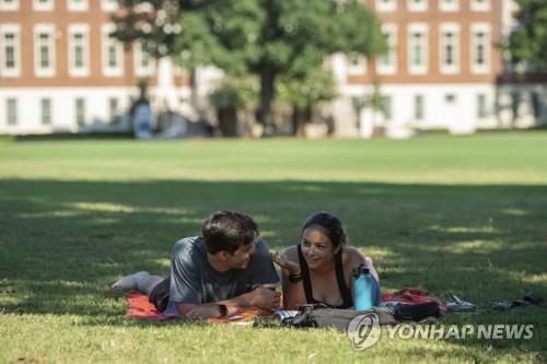 미 앨라배마대, 개강 열흘 만에 1천명 넘는 코로나19 환자 나와