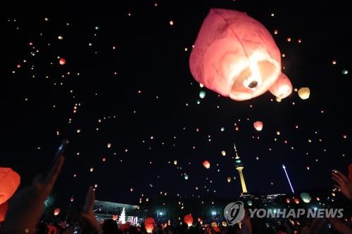 산림·인접 지역서 풍등 등 열기구 날리면 과태료 100만원