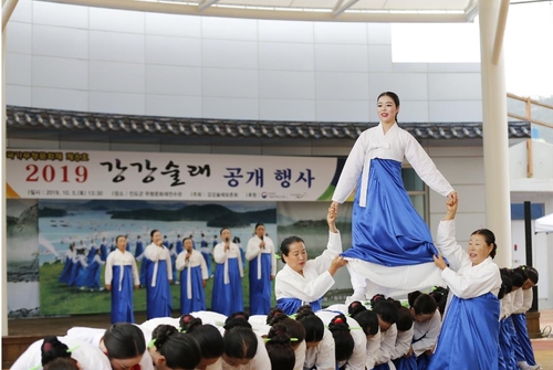 영암·진도군, 코로나19 확산 우려에 10월 축제 취소(종합)