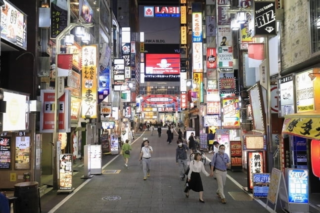 日 오키나와 독자적 긴급사태 선언…아베 정부는 뒷짐