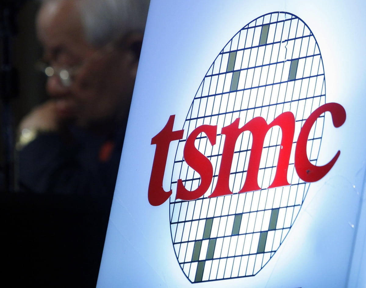 삼성 따돌리는 TSMC…"2나노 파운드리 공장 짓는다"