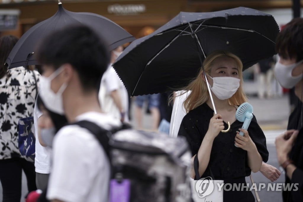 일본 코로나 하루 사망자 15명…긴급사태 해제 후 최다