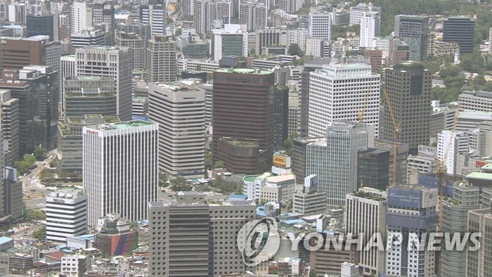 기업 체감경기 넉달째 개선.."코로나 확산 미반영"