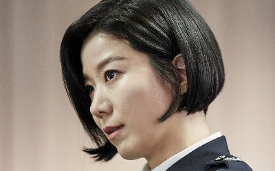 '비밀의 숲2' 전혜진 "처음엔 출연 망설여, 이전 시즌 정주행한 뒤 결정"