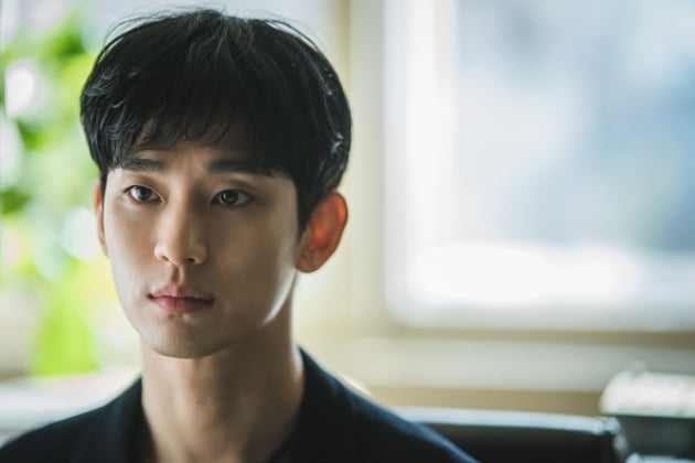 배우 김수현 / 사진제공=tvN