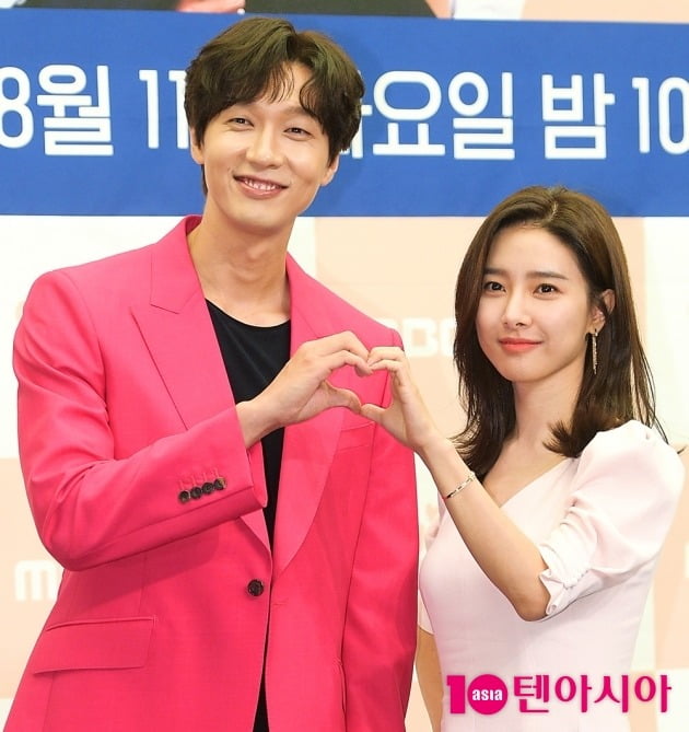 배우 지현우, 김소은./사진=서예진 기자 yejin@