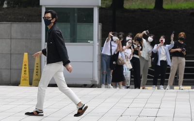 [TEN 포토] 이정재 '흐트러짐 없이 멋짐'