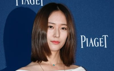 크리스탈, SM 떠나나…"8월 말 계약 종료, 재계약 논의 중"