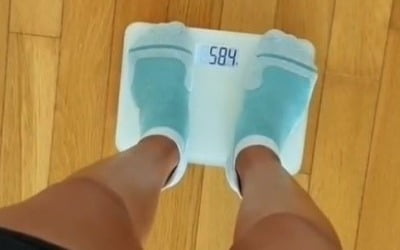 '박준형♥' 김지혜, 58.4kg 인증…만보 걷기 다이어트 효과 '톡톡'
