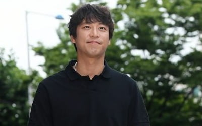 오만석, 코로나19 음성 판정…"일정 취소 후 자가격리 중" [공식]