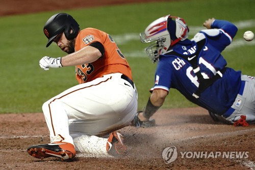 러프, MLB 28인 로스터에 '잔류'…레일리는 '방출' 수순