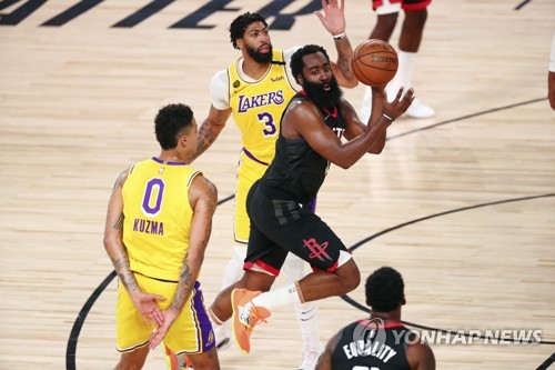 '하든 39점' NBA 휴스턴, 르브론 빠진 레이커스에 완승