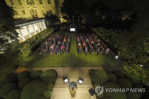 [미 공화 전대] 4년전 표절논란 멜라니아 "남편이 미국에 최선" 호소