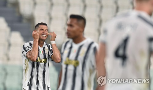 맨시티, R마드리드 잡고 UCL 8강행…유벤투스는 리옹에 덜미