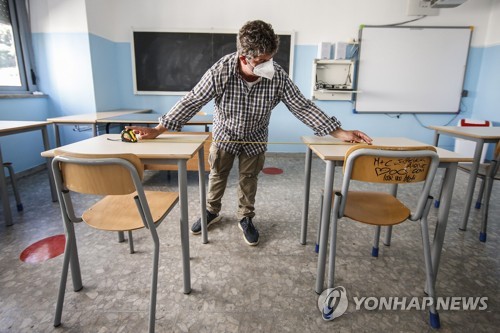 [특파원 시선] '무슨 일이 있어도 연다' 개학 올인한 이탈리아 정부