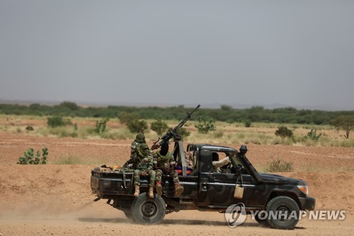 니제르 기린보호구역서 무장괴한 총격에 프랑스인 6명 사망