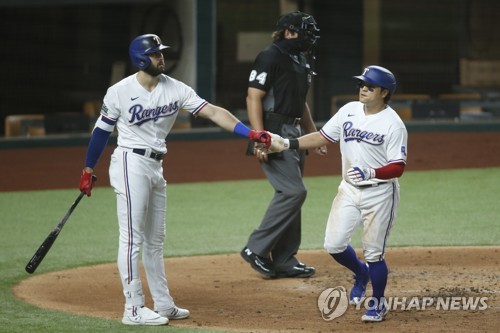 추신수 7경기 만에 출전해 안타치고 도루…볼넷 포함 두 번 출루