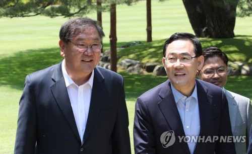 취임 100일 김태년·주호영…'협치''돌파' 각각의 과제