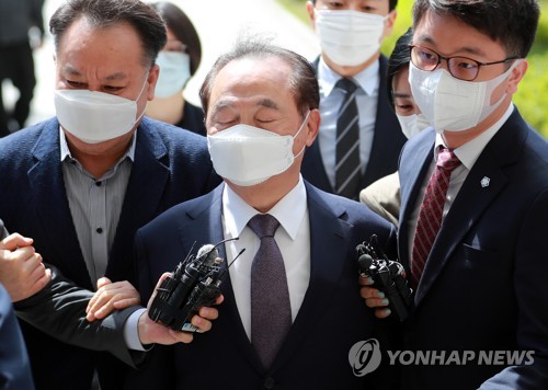 [속보] 부산경찰 "오거돈 전 부산시장 강제추행 혐의 오늘 송치"