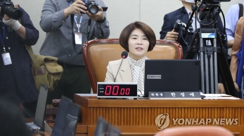 민주 "환자 외면 집단행동, 지지 못받아…정부와 대화해야"