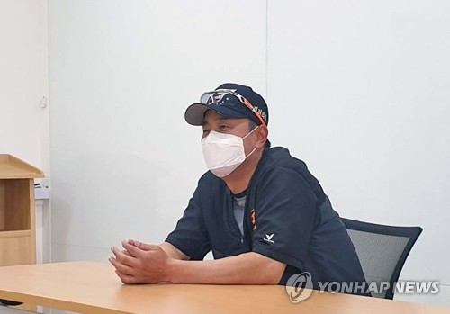 최원호 한화 대행의 항변 "내부경쟁, 어느 정도 이뤄지고 있어"