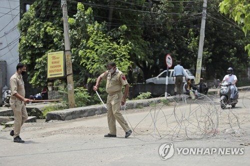 꽃피는 인도 온라인 시장…삼성·LG '지금이 기회'