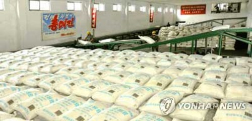 북한, 중국산 비료 수입 1년 만에 9분의 1로…식량난 우려도