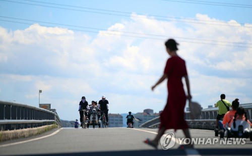 대구·경북 폭염에 열대야…낮 최고 36도