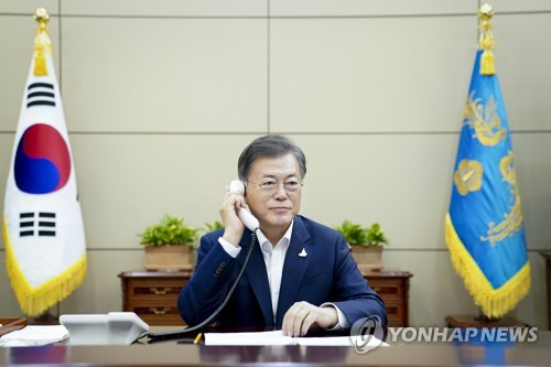 폭우에 문대통령 휴가 취소…지난해 이어 두번째(종합)