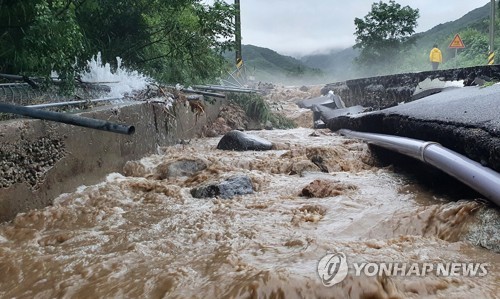 홍수·폭염·허리케인까지…지구촌 극단적 기상에 몸살